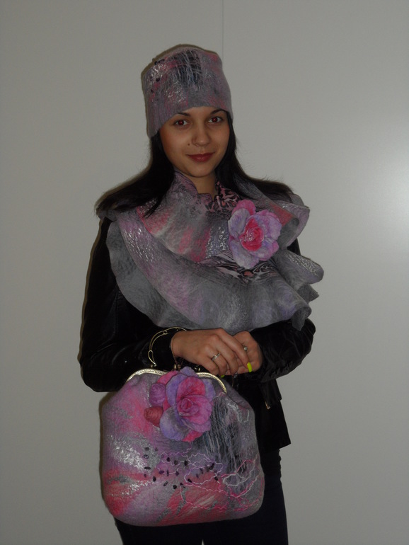 Девочки помогите, не могу придумать название комплекта, всю голову уже сломала