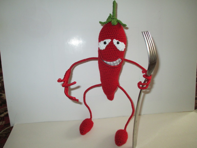 Перчик -повар,отличный помощник в хозяйстве.