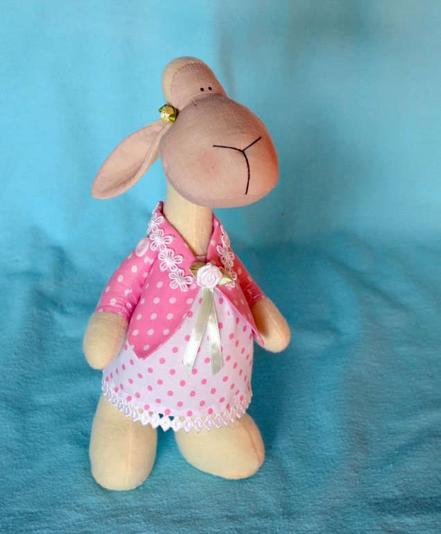 моя овечка по мотивам работ Т. Коннэ