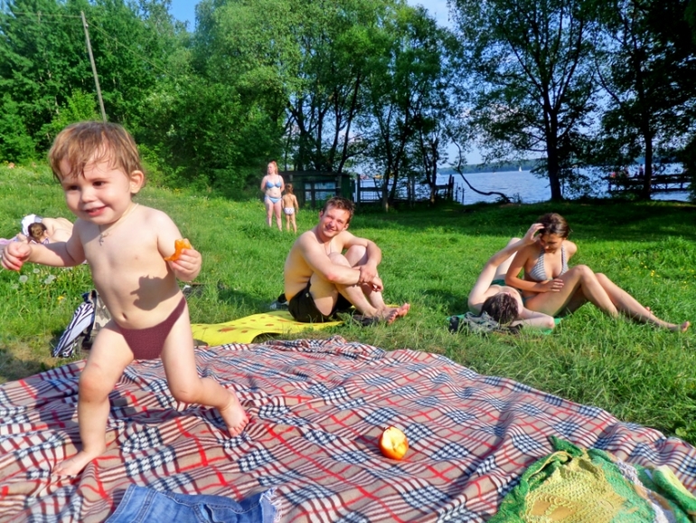 Муж отпустил меня с друзьями погулять,