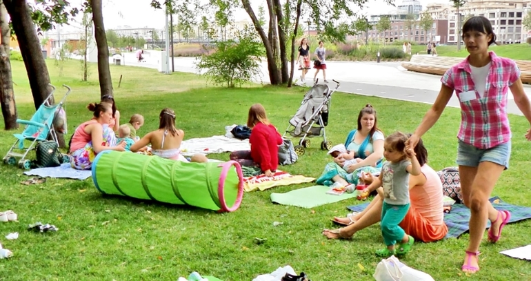 Фотоотчет со встречи мамы в парке 2 июля, Музеон.