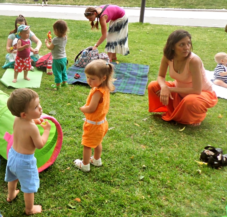Фотоотчет со встречи мамы в парке 2 июля, Музеон.