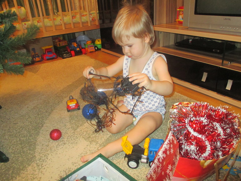 ТЗ Украшение комнаты.