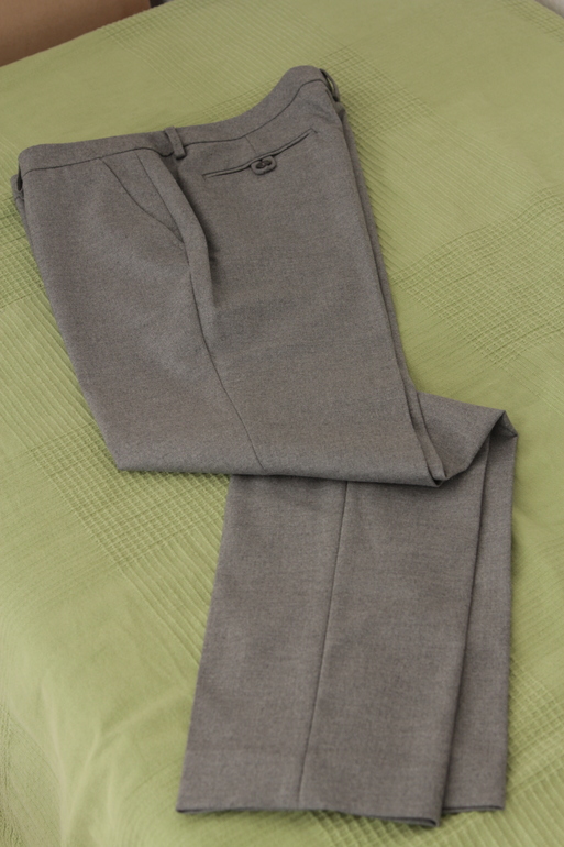 Брюки женские 48 размер.