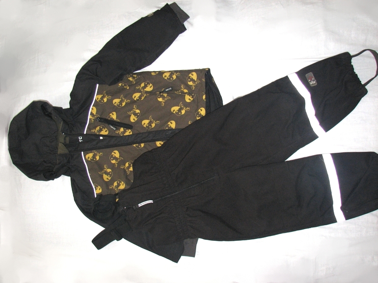 Демисезонные комплекты на мальчика. 104, 110