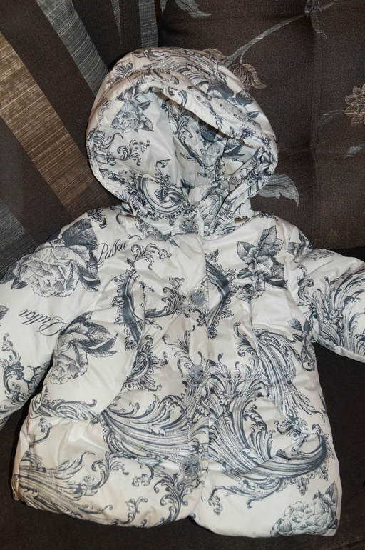 куплю шапки или шлемики 50-52 к этим комплектам