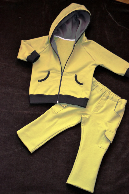 когда мама рукодельница))