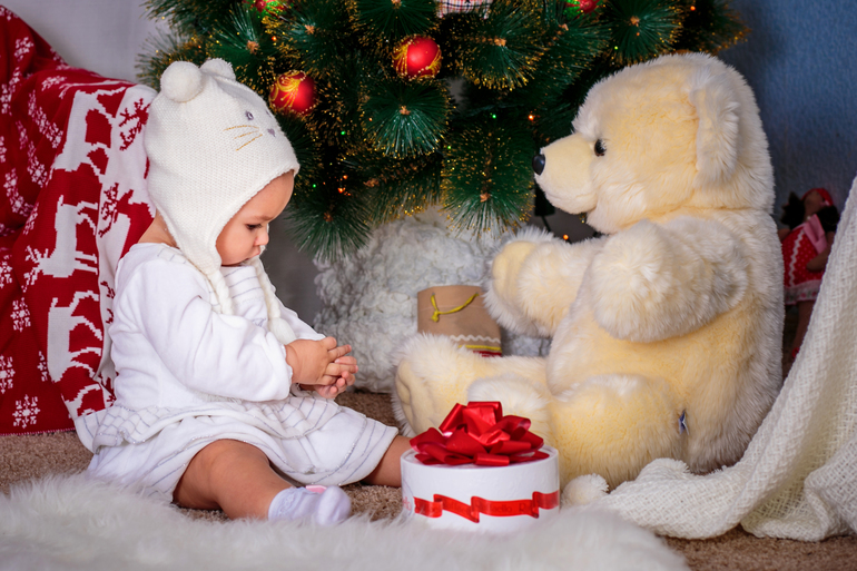 Первая запись в 2014. Нам 7.5 мес.