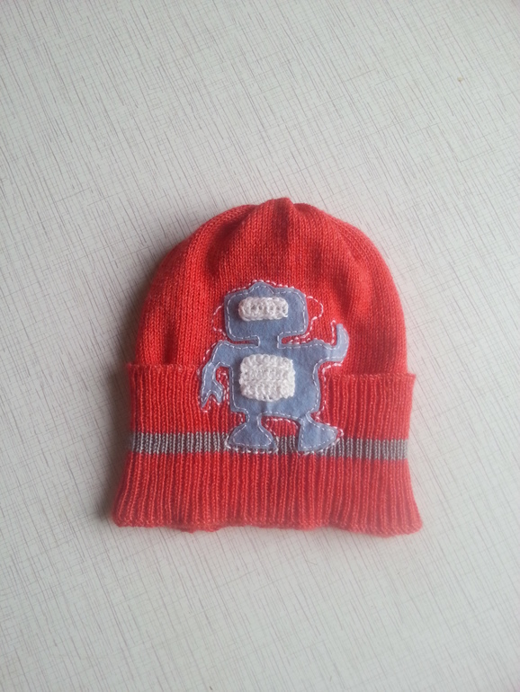 Шапочка к ветровке