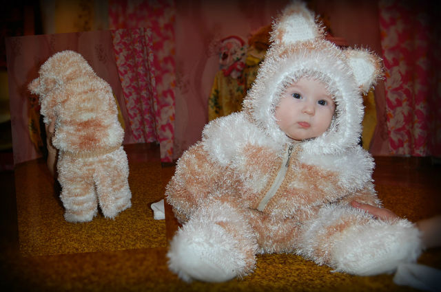 Котики, много котиков. Костюмы из травки