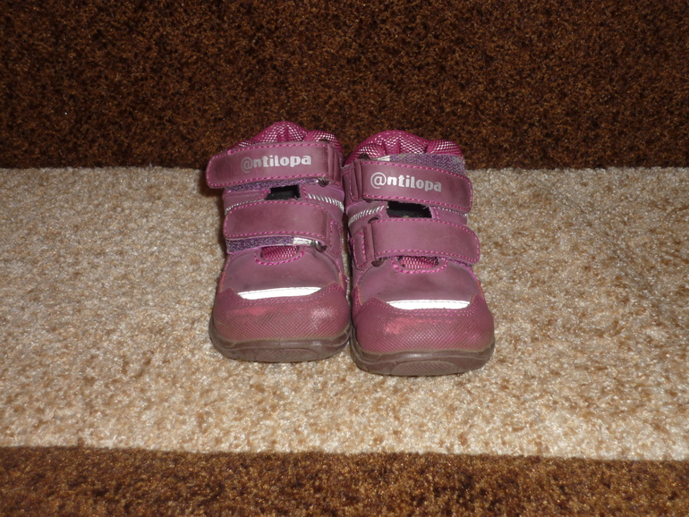 Продам обувь б/у для девочки размеры от 19 до 26