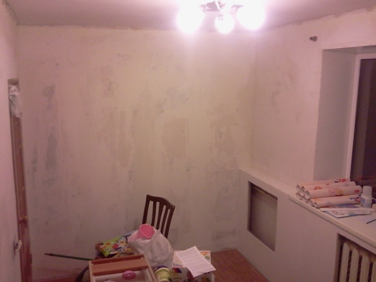 Как разместить сына 4 года и дочь 1,3 года в одной комнатке.