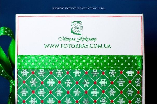 забыла совсем разместить вот эту коробочку ) Весной -НОВОГОДНЕЕ )))