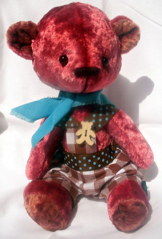 Новенький плюшик