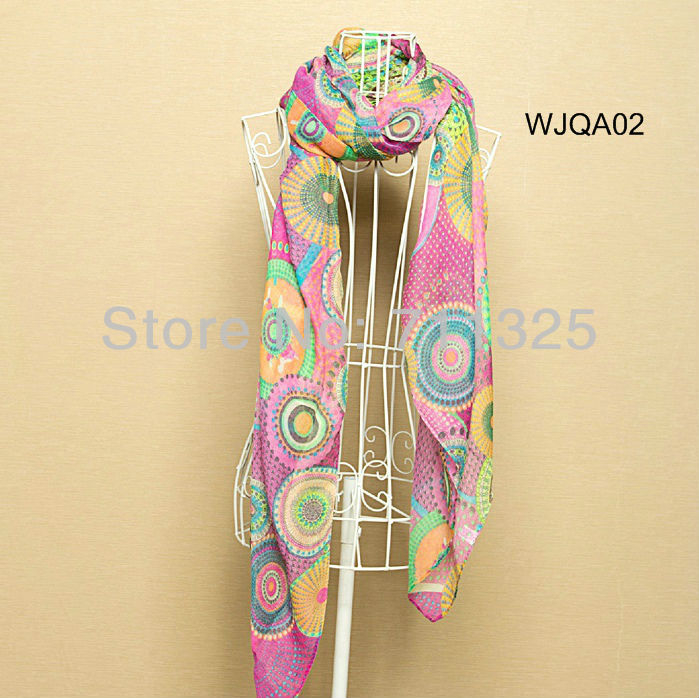 Шапки, варежки, шарфы, платки, повязки и др.