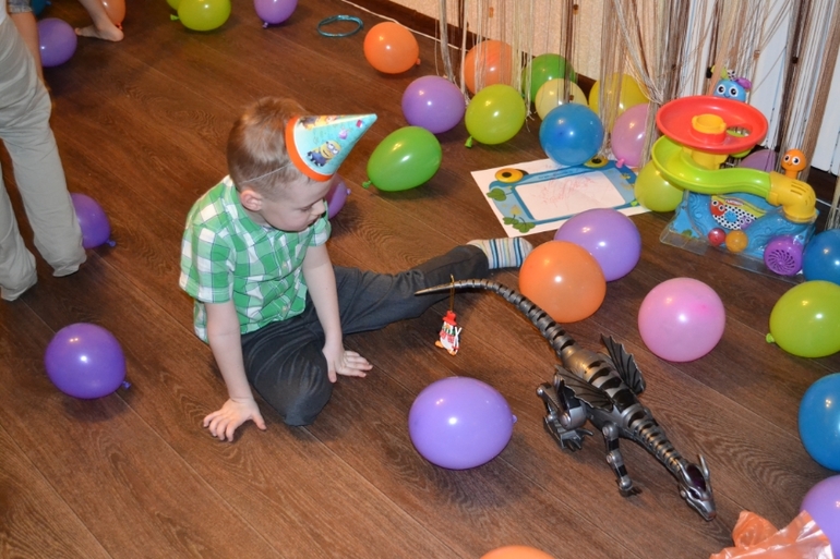 Левино пятилетие)