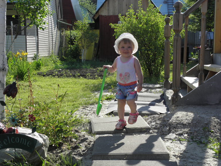 1 год 6 месяцев