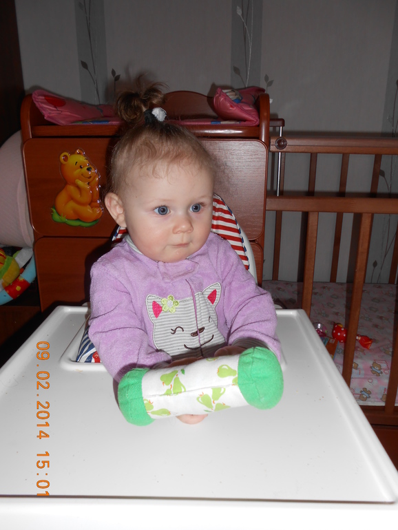 Алисе 8 месяцев!