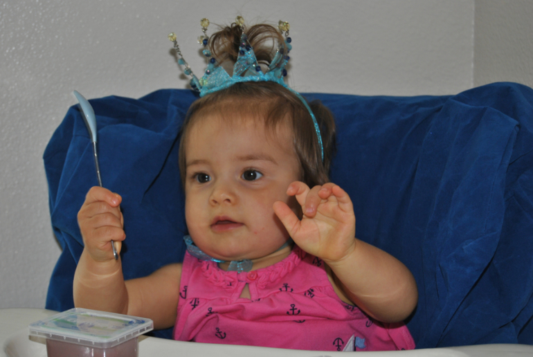 1 BIRTHDAY... как отмечали :)
