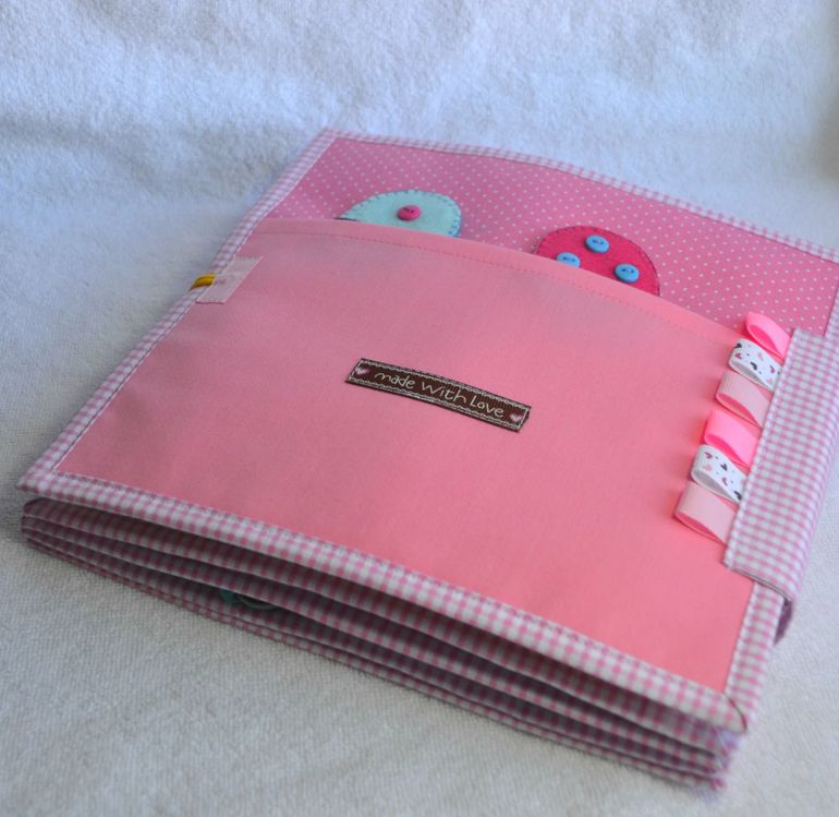 Именная развивающая книжечка)