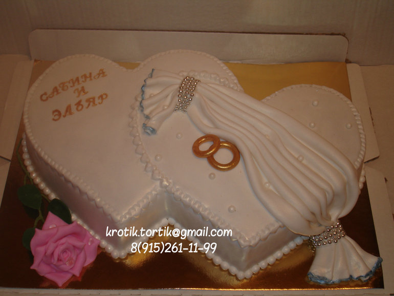 торт на помолвку