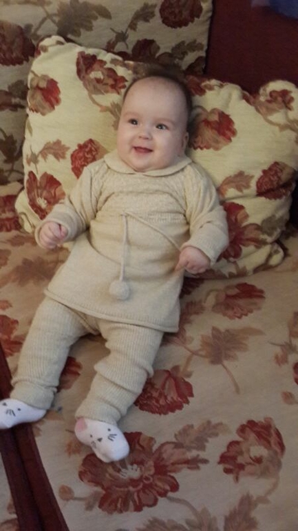 Нашей доченьке 5 месяцев