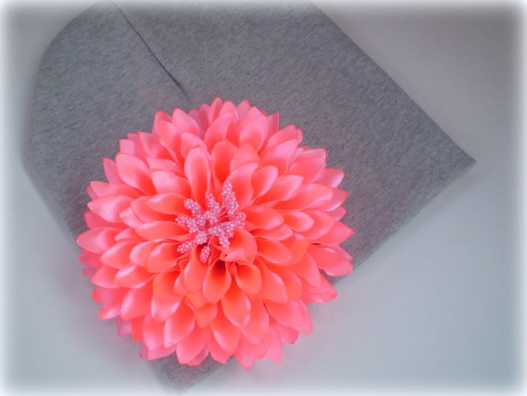 Детские летние трикотажные шапочки с цветами