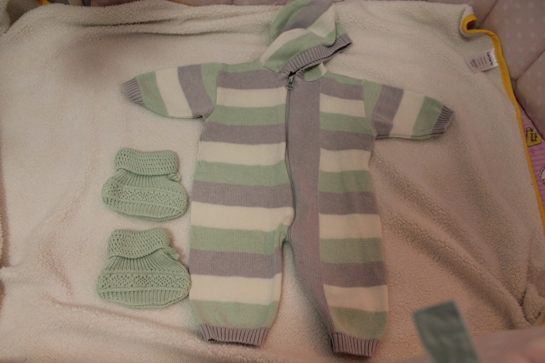 Одежда б/у для девочки 0-12 мес, Мск, почта. Carters, Next, Prenatal, MotherCare, Disney, другие