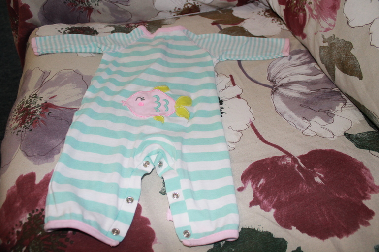 Одежда б/у для девочки 0-12 мес, Мск, почта. Carters, Next, Prenatal, MotherCare, Disney, другие