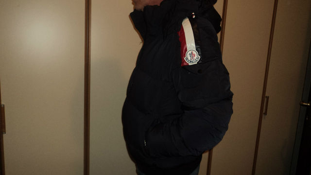 распродаю остатки курток MONCLER COLMAR 3500РУБ