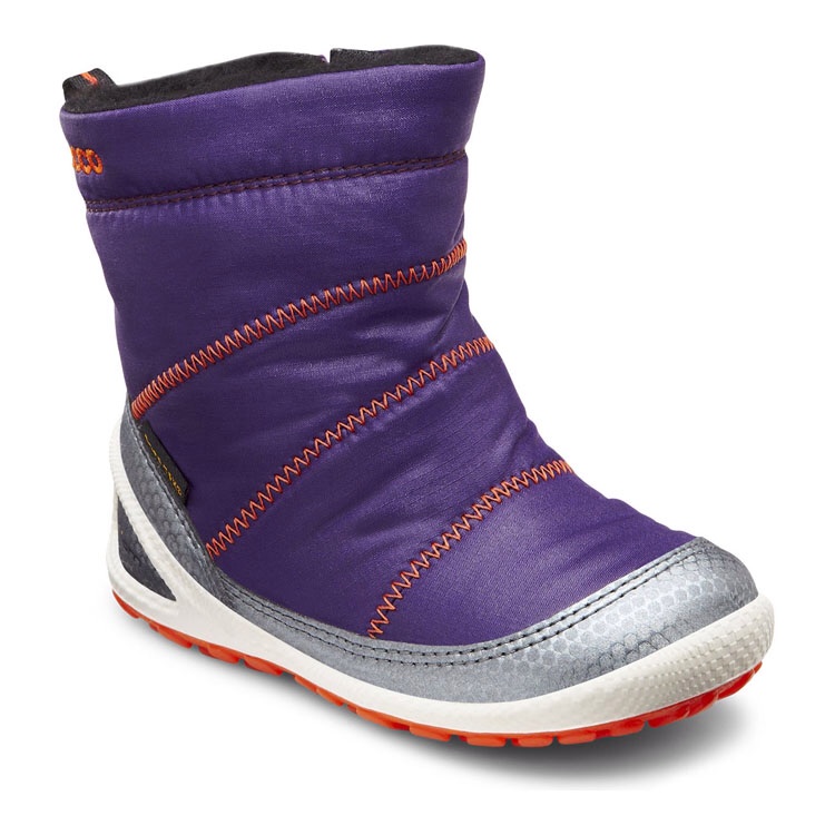 Расскажите про эту модель ecco,с какой температуры носить?Купила дочке на весну,в апреле нам 1,6