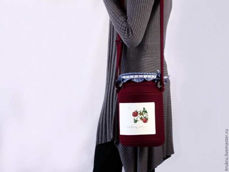 сумочка-банка варенья.1й раз вижу такие оригинальные вещи^^