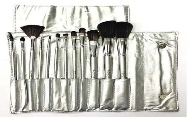 Продаю наборы кистей для макияжа от 900р!