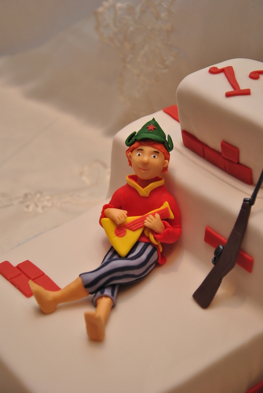 Печь и красноармеец