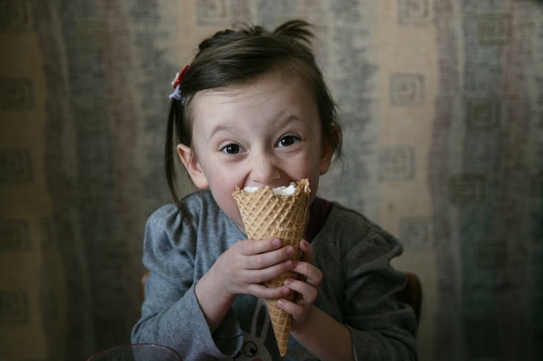 мороженого много не бывает)))