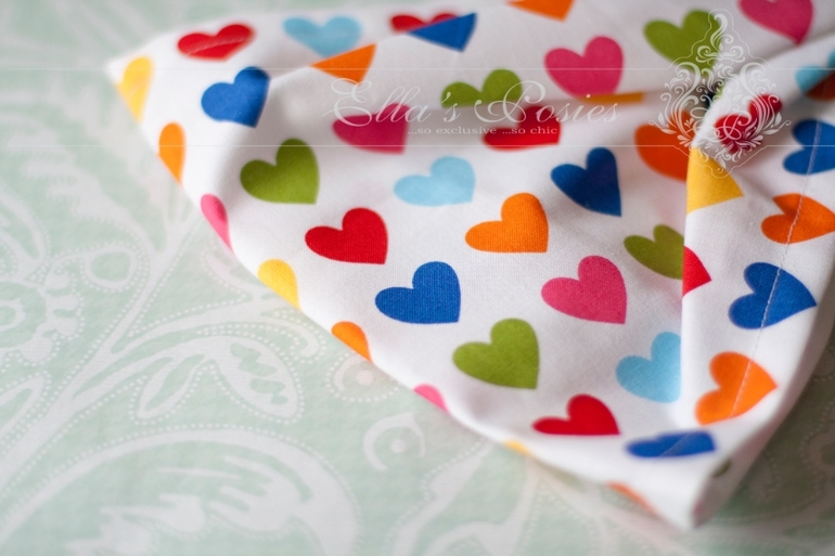 В наличии косынки !