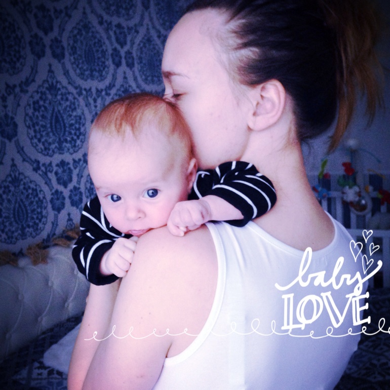 Вот-вот прибегут Лиины 3 месяца! здрвыствуйте!)