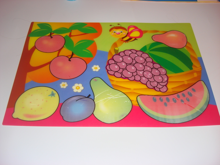 Наши творческие пятиминутки в годик. Рисование.