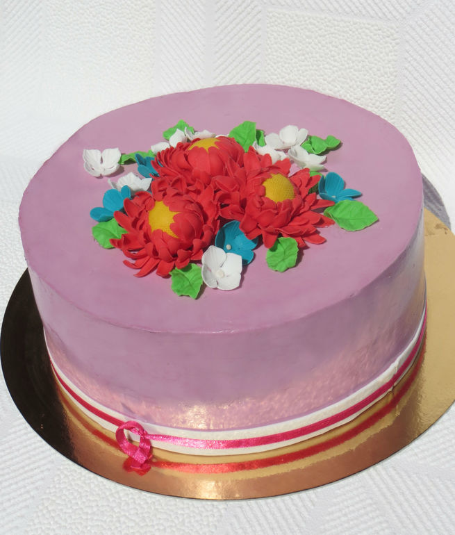Торт с цветочками ))