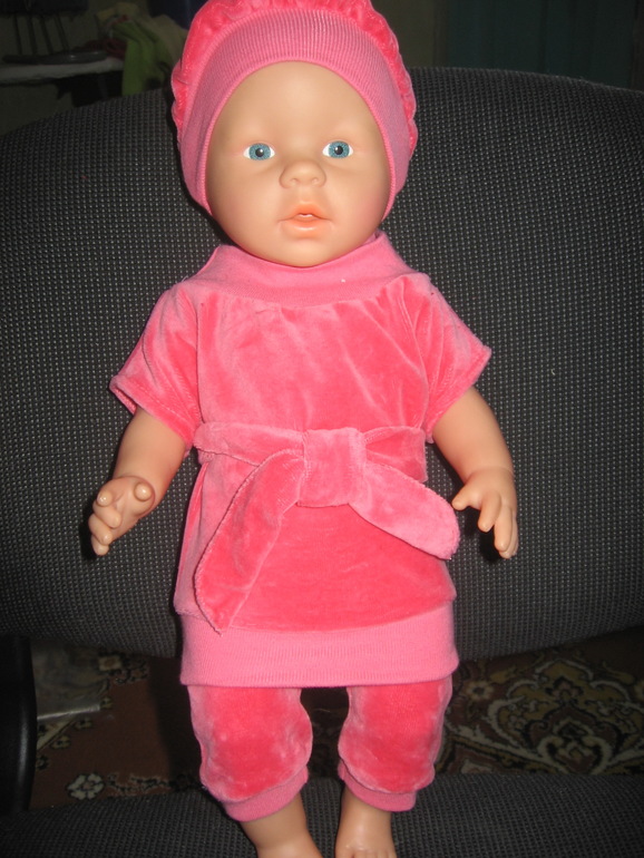 Обновки для куколки.