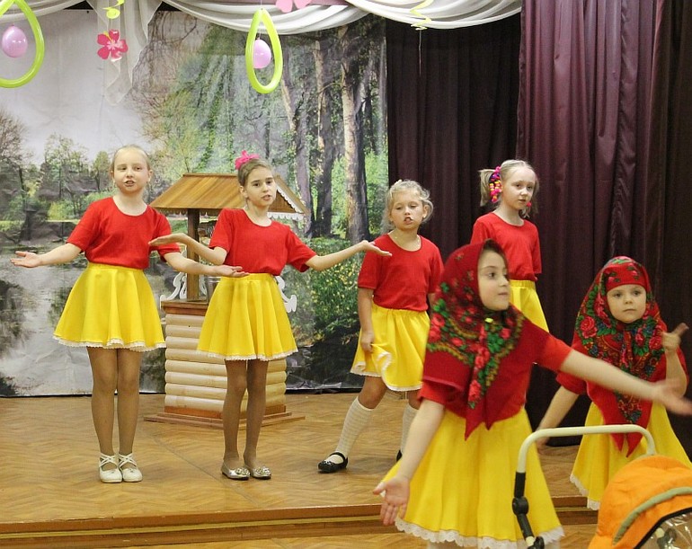 Фестиваль танца и песни 30.04.14г.