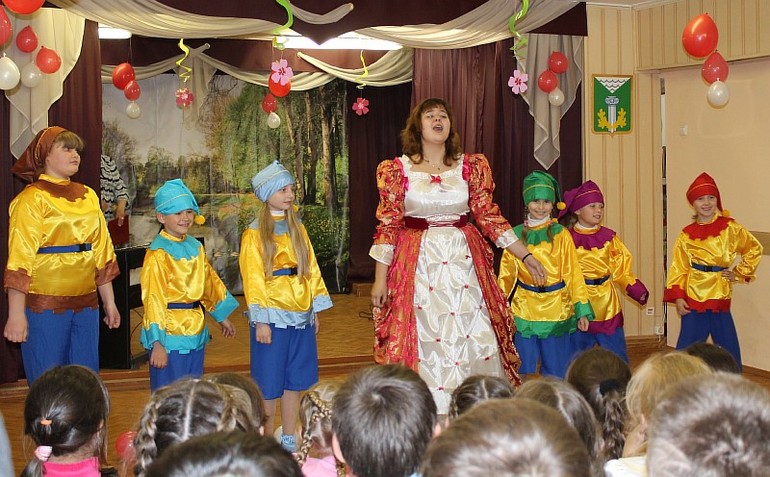 Отчётный концерт в Доме творчества 19.05.14