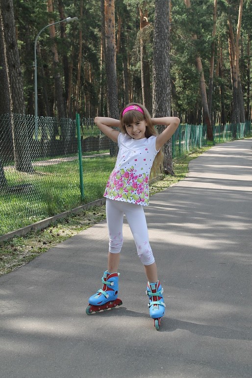 Сосновый парк и земляника 04.07.14