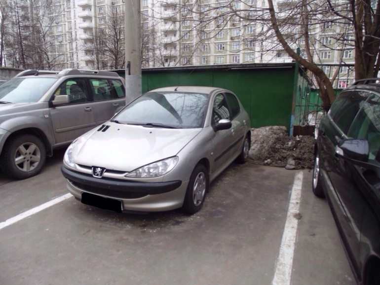 Продается Пежо 206 ! Москва