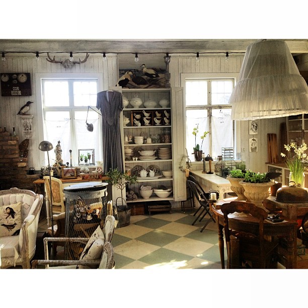 Таинственный сканди магазинчик