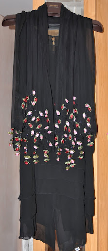 Много разной одежды на 44, 44-46