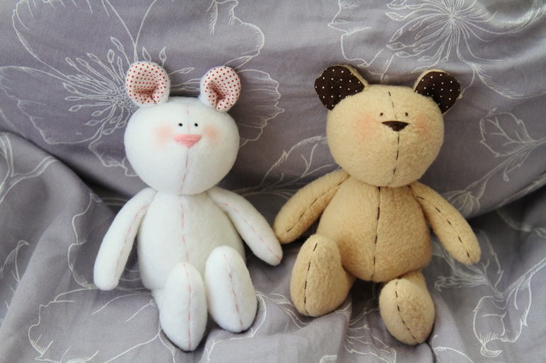 Игрушки из фетра :)
