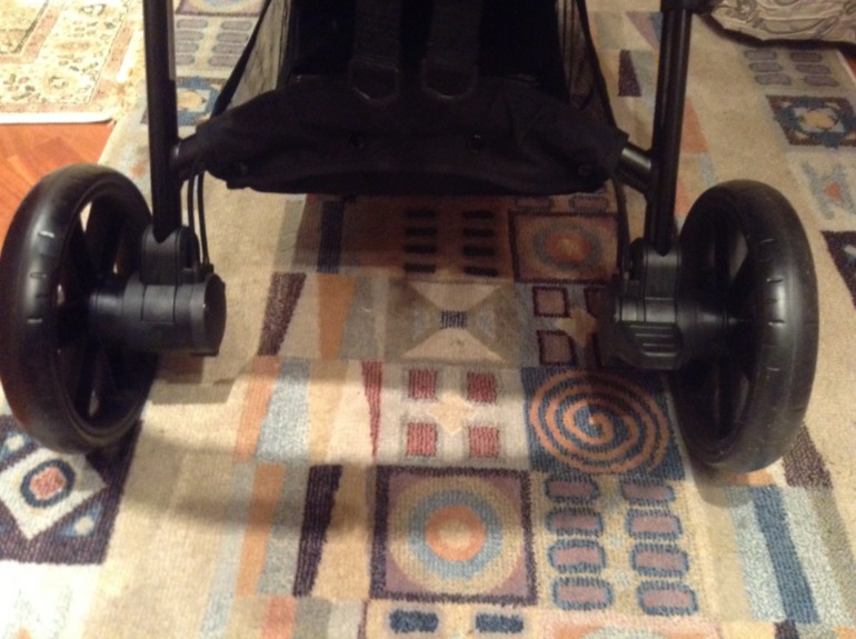 Мое чудо в перьях или покупка Britax b-agile + доработка подножки.