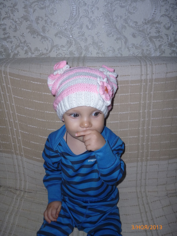 Связались шапульки.