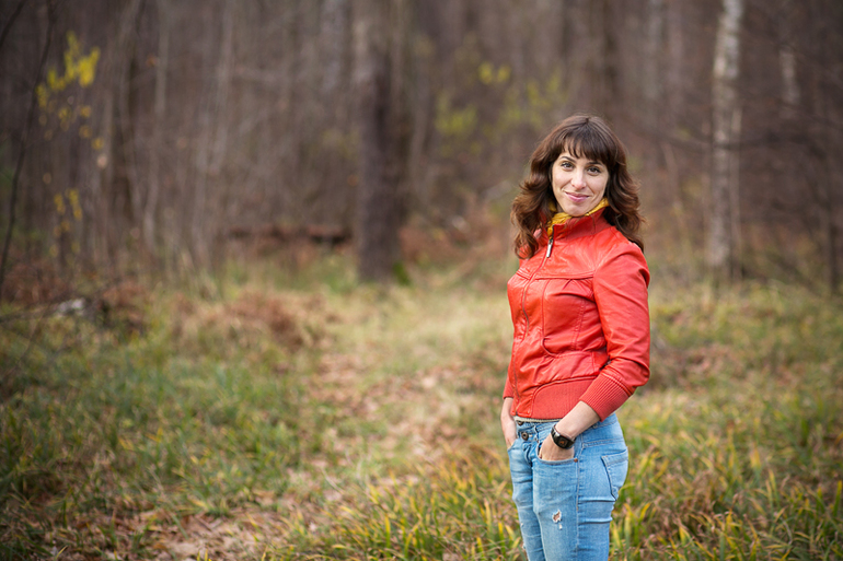 По лесным тропинкам...